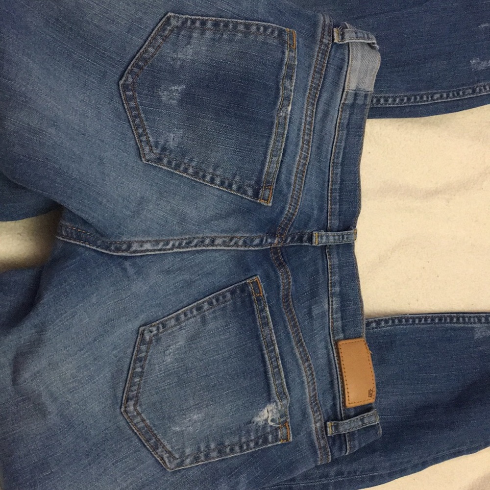 Zara Ripped Distressed Jeans - Picture 4 of 4